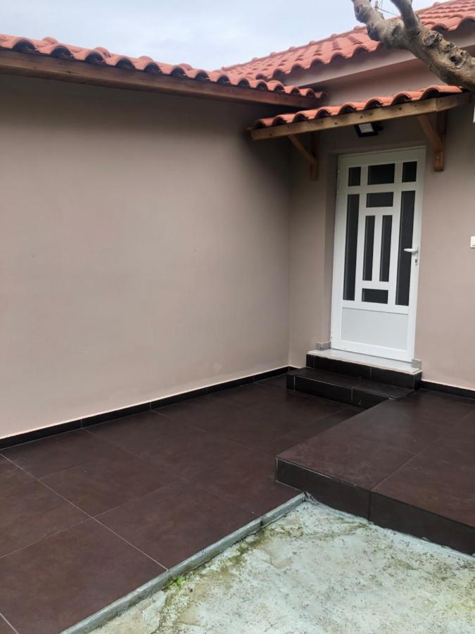 Chrysa'S House Apartment Aígion Ngoại thất bức ảnh